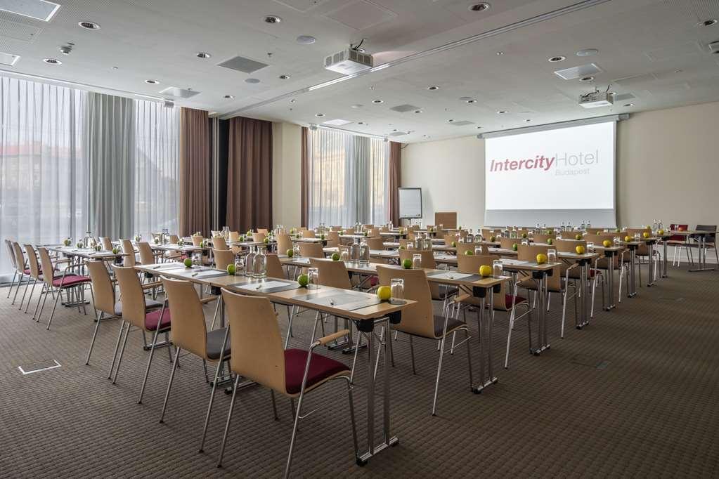 IntercityHotel Budapest Einrichtungen foto