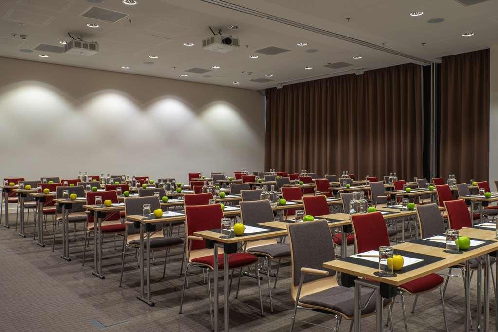 IntercityHotel Budapest Einrichtungen foto